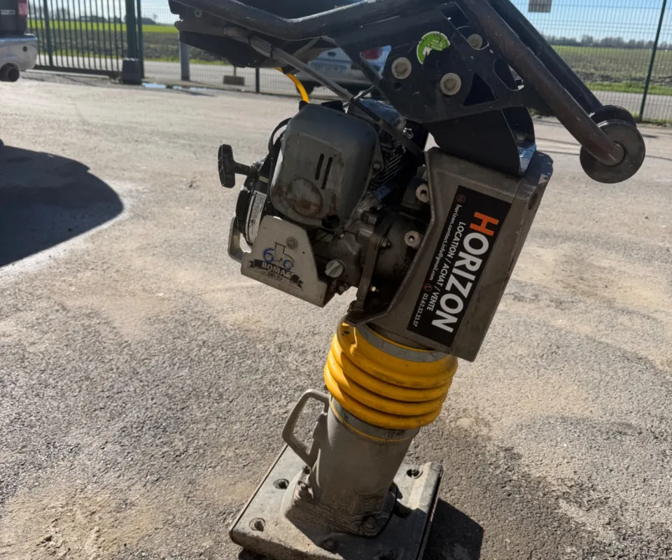 Pilonneuse BOMAG 70Kg