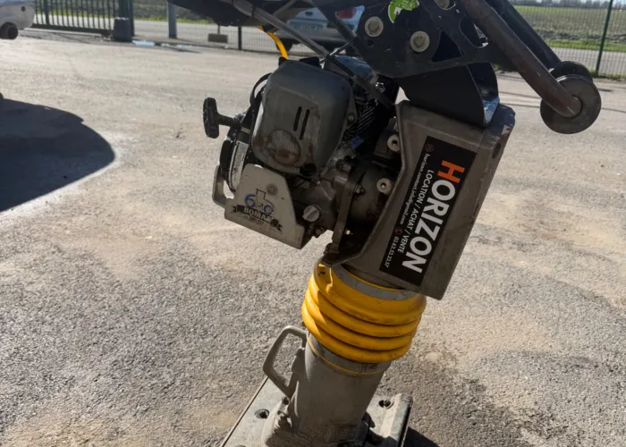 Pilonneuse BOMAG 70Kg