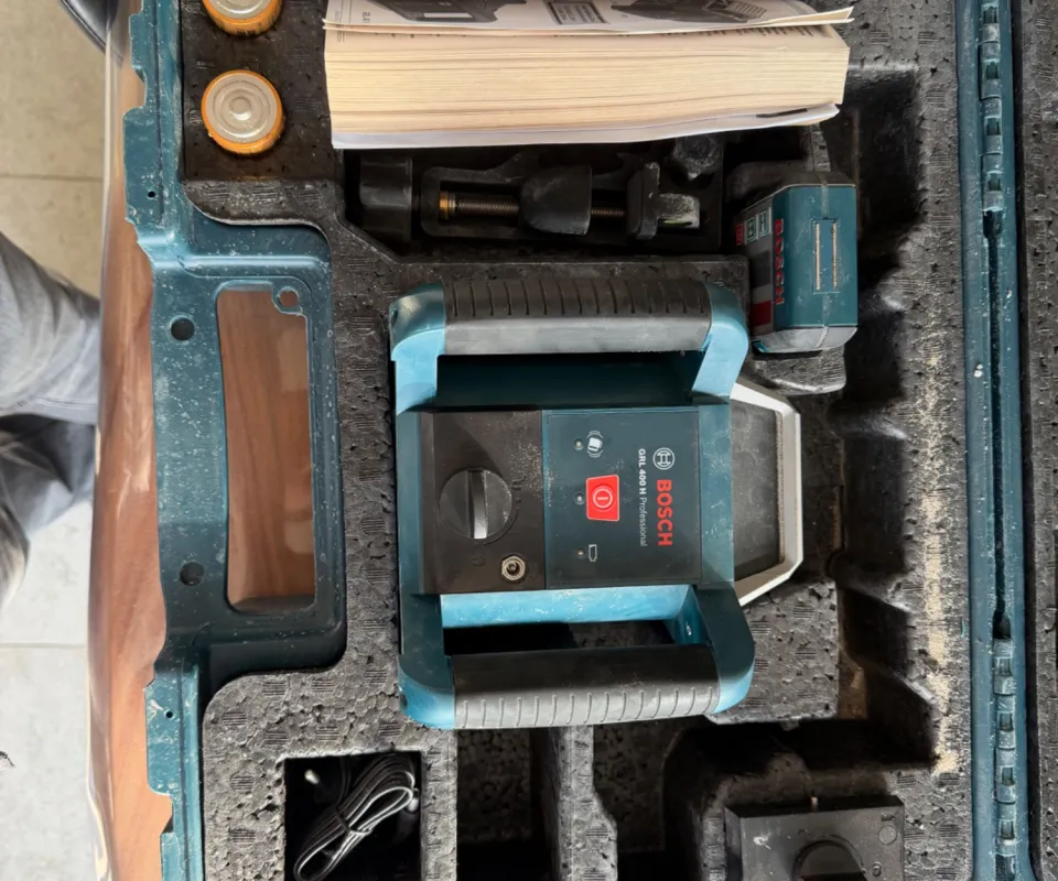 Laser rotatif bosch GRL 400H