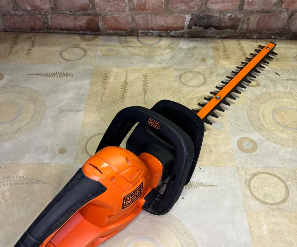 Taille haie black&decker 