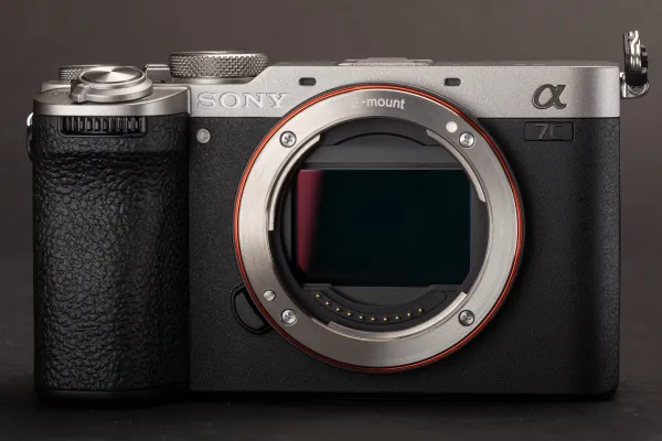 Sony Alpha a7C II - Appareil Photo Hybride Professionnel